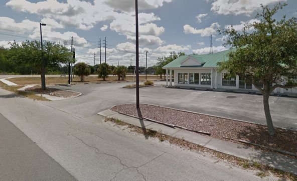 41680 US Highway 19 N, Tarpon Springs, FL 34689